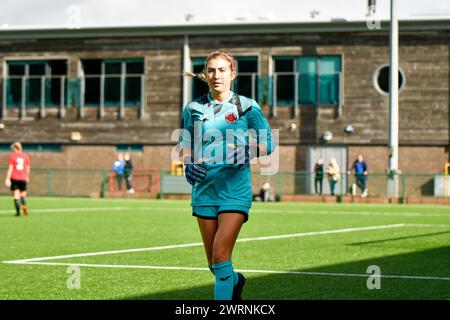 Ystrad Mynach, Galles. 3 ottobre 2021. Portiere Sophia Garrido di Hounslow Women durante la partita di fa Women's National League Southern Premier Division tra Cardiff City Ladies e Hounslow Women al Centre of Sporting Excellence di Ystrad Mynach, Galles, Regno Unito, il 3 ottobre 2021. Crediti: Duncan Thomas/Majestic Media. Foto Stock