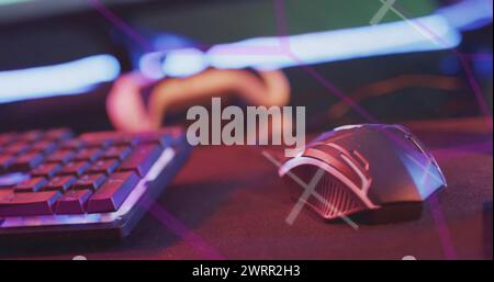 Immagine dell'ambito di applicazione e dell'elaborazione dei dati su apparecchiature per computer di gioco di immagini Foto Stock