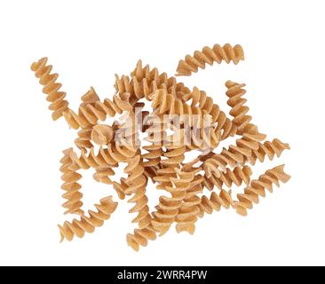 una piccola pila di pasta integrale su sfondo trasparente Foto Stock