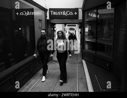 Fotografia di © Jamie Callister. Streets of Chester City, Cheshire, Inghilterra, 18 febbraio 2024 Foto Stock