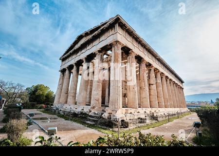 Atene, Grecia - 3 marzo 2024: Tempio di Efesto nell'antica Agorà Foto Stock