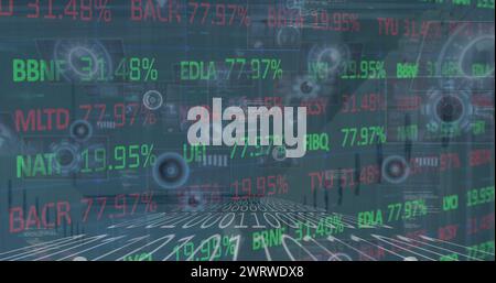 Immagine dell'elaborazione dei dati finanziari su grafici e codifica binaria Foto Stock