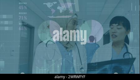 Immagine dell'elaborazione dei dati su diversi medici Foto Stock