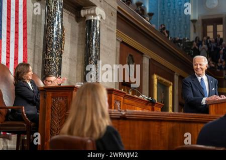 Washington, Stati Uniti d'America. 7 marzo 2024. Il presidente degli Stati Uniti Joe Biden tiene il discorso sullo stato dell'Unione a una sessione congiunta del Congresso a Capitol Hill, il 7 marzo 2024 a Washington, D.C. credito: Adam Schultz/White House Photo/Alamy Live News Foto Stock