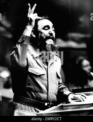 12 ottobre 1979: New York, New York, il Premier cubano FIDEL CASTRO si rivolge all'Assemblea generale delle Nazioni Unite. (Immagine di credito: © Keystone Press Agency/ZUMA Press Wire). SOLO PER USO EDITORIALE! Non per USO commerciale! Foto Stock