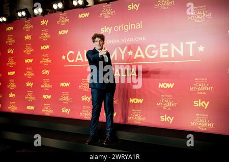 ROMA, ITALIA - 14 MARZO: Maurizio Lastrico partecipa alla prima della seconda stagione di cielo di "Call My Agent" al Cinema Space moderno il 14 marzo, Foto Stock