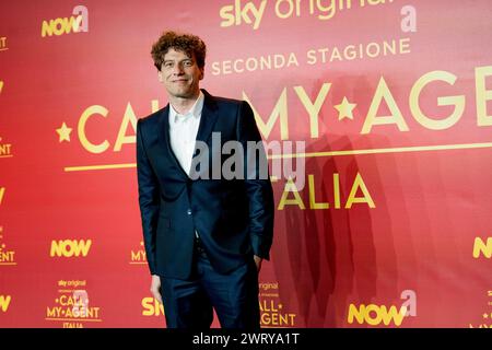 ROMA, ITALIA - 14 MARZO: Maurizio Lastrico partecipa alla prima della seconda stagione di cielo di "Call My Agent" al Cinema Space moderno il 14 marzo, Foto Stock