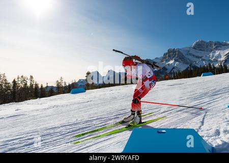 Canmore, Alberta, Canada. 14 marzo 2024. Natalia Sidorowicz della Polonia in azione durante la gara femminile 7,5 km SPRINT alla BMW IBU World Cup Biathlon 2024 Canmore. Crediti: Jozef Karoly/Alamy Live News. Foto Stock