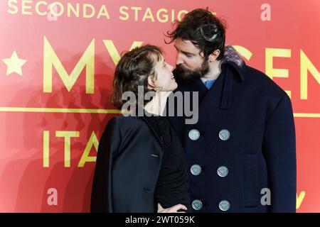 News - Photocall Call My Agent 2 Carlotta gamba e Fabio DInnocenzo durante la Photocall della serie tv CALL MY AGENT 2, 14 marzo 2024 al Cinema The Space, Roma, Italia Copyright: XcxEmanuelaxVertolli/SportReporterx/xLiveMediax LPN 1277722 Foto Stock