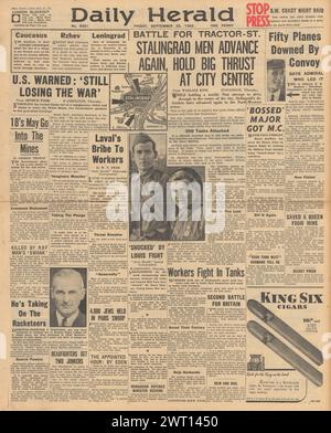 1942 la prima pagina del Daily Herald riporta la battaglia di Stalingrado Foto Stock