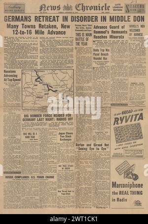 1942 News Chronicle in prima pagina riportava i ritiri dell'esercito tedesco, la bomba della RAF Duisburg e la battaglia per il Nord Africa Foto Stock