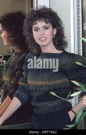 Un 1982 posato di Marie Osmond, un'attrice, cantante, star della TV e membro della famiglia Osmond. Nel One Fifth Restaurant nel Greenwich Village a Lower Manhattan. Foto Stock