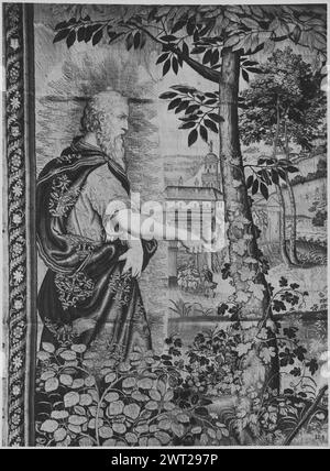 Chiamata di Mosè: Cespuglio ardente. Giulio Romano (italiano, 1492/99-1546) (autore del disegno) [pittore] c. 1545 arazzi dimensioni: A 417 x L 495 cm arazzo materiali/tecniche: Sconosciuta Cultura: Fiamminga Proprietà storia: Austria, Vienna, Vienna, Kunsthistorisches Museum, accno. I/1. Iscrizioni: Segno tessitore non identificato sulla protezione destra, in alto iscrizioni: Iscrizione sul bordo superiore cartiglio: APPARVIT DOMINVS MOYSI.. Nel paesaggio, Mosè, inginocchiato davanti al cespuglio, come miracolo del cambio di canna in serpente viene eseguito; Dio in piedi dall'altra parte dell'albero (=cespuglio); in R terreno intermedio Mosè si tolse la sua S. Foto Stock