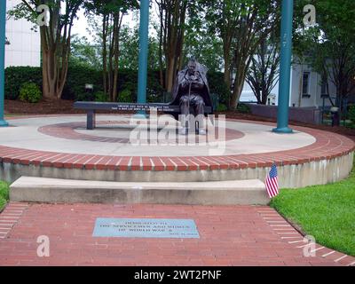 Tallahassee, Florida, Stati Uniti - 12 agosto 2022: Monumento ai veterani della seconda guerra mondiale. Foto Stock