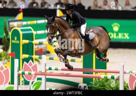 Denbosch, Paesi Bassi - 10 marzo 2024. Tani Joosten dei Paesi Bassi e in sella a Galdal me gareggia nel Rolex Grand Prix di 1,60 m al Rolex 2024 Foto Stock