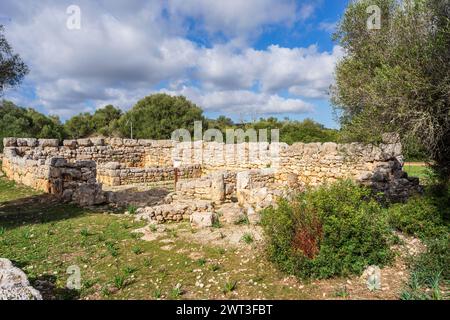 Sito archeologico Hospitalet Vell, stanze nel recinto murato, Maiorca, Isole Baleari, Spagna Foto Stock