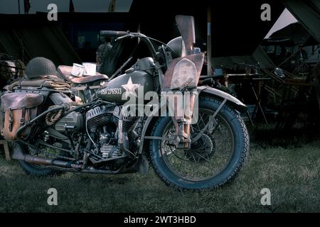 Harley Davidson dell'esercito STATUNITENSE, seconda guerra mondiale, equipaggiata con equipaggiamento militare Foto Stock