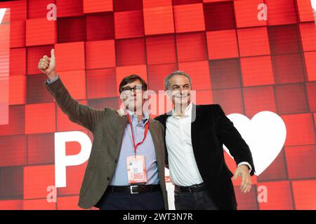 Barcellona, Spagna. 15 marzo 2024. Il XV congresso del PSC, il Partito Socialista in Catalogna, membro del PSOE, iniziò. All'inaugurazione era presente l'ex presidente spagnolo Jos Luis Rodr'guez Zapatero, in coincidenza con il ventesimo anniversario della sua inaugurazione, nonché la presenza del sindaco di Barcellona, Jaume Collboni. Il congresso coincise con la convocazione anticipata per le elezioni in Catalogna, dove il PSC è favorito per vincere le elezioni. Comienza el 15¼ congreso del PSC, el Partido Socialista de Catalu-a, miembro del PSOE. EN la inauguraci-n ha contado con la presencia del expr Foto Stock