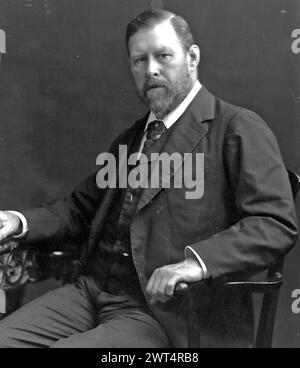 BRAM STOKER (1847-1912) romanziere irlandese e creatore di Dracula, intorno al 1905 Foto Stock