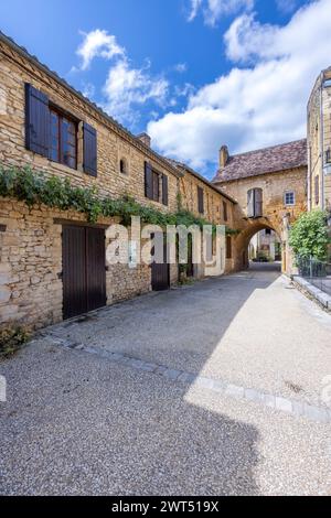 Cloitre de Cadouin (Abbaye de Cadouin), sito patrimonio dell'umanità dell'UNESCO, le Buisson-de-Cadouin, dipartimento della Dordogna, nuova Aquitania, Francia Foto Stock