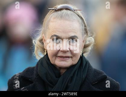 Chemnitz, Germania. 9 marzo 2024. Gabriele Seyfert, campione mondiale ed europeo di pattinaggio artistico, partecipa ad un evento a Chemnitz. Crediti: Hendrik Schmidt/dpa/Alamy Live News Foto Stock