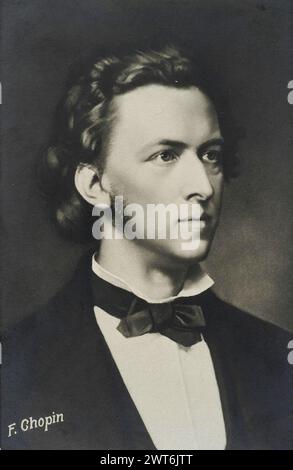 Cartolina in bianco e nero con ritratto del compositore e pianista polacco Frederic Chopin Foto Stock