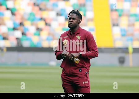 Udine, Italia. 16 marzo 2024. Foto Andrea Bressanutti/LaPresse - 16 marzo 2024 Udine, Italia - Sport, calcio - Udinese vs Torino FC - Campionato italiano di calcio serie A TIM 2023/2024 - Stadio Bluenergy. Nella foto: Torino FC ispezione del campo foto Andrea Bressanutti/LaPresse - 16 marzo 2024 Udine, Italia - Sport, calcio - Udinese vs Torino FC - Campionato Italiano di calcio di serie A 2023/2024 - Stadio Bluenergy. Nella foto: Pitch Inspection Credit: LaPresse/Alamy Live News Foto Stock