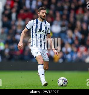 West Bromwich, Regno Unito. 16 marzo 2024. Durante l'EFL Sky Bet Championship match tra West Bromwich Albion e Bristol City agli Hawthorns di West Bromwich, Inghilterra, il 16 marzo 2024. Foto di Stuart Leggett. Solo per uso editoriale, licenza richiesta per uso commerciale. Non utilizzare in scommesse, giochi o pubblicazioni di singoli club/campionato/giocatori. Crediti: UK Sports Pics Ltd/Alamy Live News Foto Stock