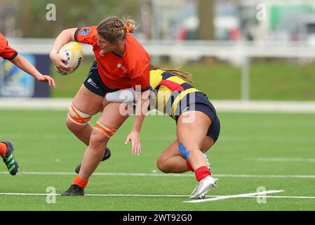 AMSTERDAM, PAESI BASSI - MARCH16: ISA Prins giocatrice di RC DIOK durante la partita internazionale di rugby WXV Play-off tra le donne dei Paesi Bassi contro Foto Stock