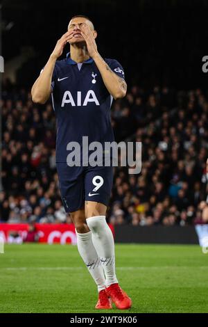 LONDRA, Regno Unito - 16 marzo 2024: Richarlison del Tottenham Hotspur reagisce durante la partita di Premier League tra Fulham FC e Tottenham Hotspur FC al Craven Cottage (credito: Craig Mercer/ Alamy Live News) Foto Stock