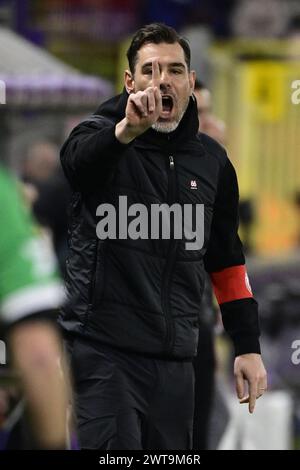 Bruxelles, Belgio. 16 marzo 2024. Il capo-allenatore di Kortrijk Freyr Alexandersson reagisce durante una partita di calcio tra RSC Anderlecht e KV Kortrijk, sabato 16 marzo 2024 a Bruxelles, l'ultimo giorno (30/30) della prima divisione del campionato belga 'Jupiler Pro League' 2023-2024. BELGA PHOTO LAURIE DIEFFEMBACQ credito: Belga News Agency/Alamy Live News Foto Stock