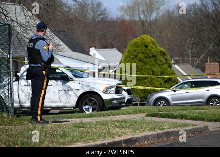 Levittown, Pennsylvania, Stati Uniti. 16 marzo 2024. (NUOVO) due persone sparate al sospetto Andre Gordon a Viewpoint Lane a Levittown, Pennsylvania. 16 marzo 2024, Levittown, Pennsylvania, Stati Uniti: matrigna di 52 anni, Karen Gordon e sua sorella tredicenne Kera Gordon furono entrambi uccisi da Andre Gordon, sabato in una casa a Viewpoint Lane a Levittown, Pennsylvania. (Credit Image: © Kyle Mazza/TheNEWS2 via ZUMA Press Wire) SOLO PER USO EDITORIALE! Non per USO commerciale! Foto Stock