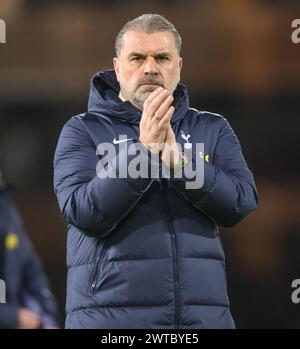 Londra, Regno Unito. 16 marzo 2024 - Fulham V Tottenham Hotspur - Premier League - Craven Cottage. Ange Postecoglou, manager del Tottenham Hotspur. Crediti immagine: Mark Pain / Alamy Live News Foto Stock