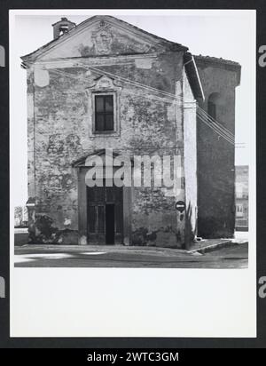 Lazio Viterbo Fabrica di Roma Madonna della Pietà. Hutzel, Max 1960-1990 Post-medievale: Architettura e scultura architettonica (XVI secolo); affreschi (XV e XVI secolo) fotografo e studioso tedesco Max Hutzel (1911-1988) fotografato in Italia dai primi anni '1960 fino alla sua morte. Il risultato di questo progetto, citato da Hutzel come foto Arte minore, è un'accurata documentazione dello sviluppo storico dell'arte in Italia fino al XVIII secolo, che comprende oggetti degli Etruschi e dei Romani, nonché monumenti altomedievali, romanici, gotici, rinascimentali e barocchi. Le immagini lo sono Foto Stock