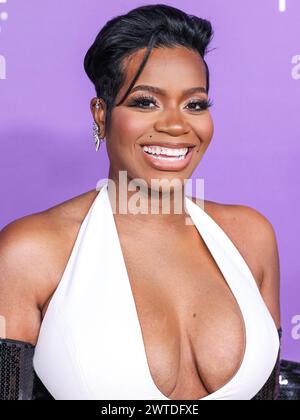 LOS ANGELES, CALIFORNIA, USA - 16 MARZO: Fantasia Barrino arriva al 55° NAACP Image Awards annuale tenutosi presso lo Shrine Auditorium e Expo Hall il 16 marzo 2024 a Los Angeles, California, Stati Uniti. (Foto di Xavier Collin/Image Press Agency) Foto Stock