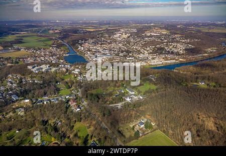 Luftbild, Übersicht Ortsteil Kettwig mit Kettwiger SEE, Wohngebiet Ruhrbogen, Jugendbildungsstätte St Altfrid Bildungszentrum, im Waldgebiet, Fernsicht, Heiligenhaus, Ruhrgebiet, Nordrhein-Westfalen, Deutschland ACHTUNGxMINDESTHONORARx60xEURO *** Vista aerea, panoramica del distretto Kettwig con Kettwiger SEE, zona residenziale Ruhrbogen, centro di educazione giovanile St Altfrid Bildungszentrum, nella zona forestale, vista distante, Heiligenhaus, zona della Ruhr, Renania settentrionale-Vestfalia, Germania ACHTUNGxMINDESTHONORARx60xEURO Foto Stock