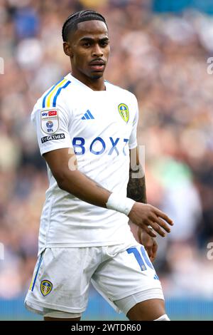 Crysencio Summerville del Leeds United durante il match per il titolo Sky Bet a Elland Road, Leeds. Data foto: Domenica 17 marzo 2024. Foto Stock