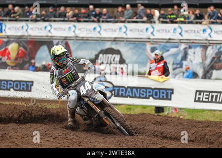 HARFSEN, PAESI BASSI - 17 MARZO: Rick Elzinga NED Yamaha Factory Racing MX2 durante la prima manche 250cc al primo round del Masters of M olandese Foto Stock