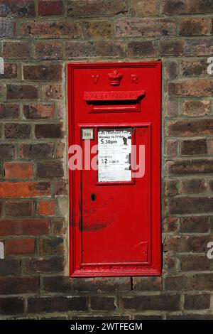 Wall Victorian Post Box Wimbledon, Inghilterra Foto Stock