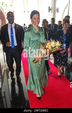 Dacca, Bangladesh. 18 marzo 2024. Crown Princess Victoria arriva all'InterContinental Hotel di Dacca, Bangladesh, il 18 marzo 2024. Sua altezza reale la principessa Vittoria di Svezia visita il Bangladesh nel suo ruolo di Ambasciatore di buona volontà dell'UNDP il 18 e 22 marzo 2024. Foto: Henrik Montgomery/TT/code 10060 Credit: TT News Agency/Alamy Live News Foto Stock