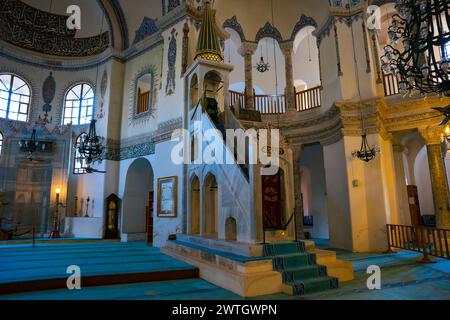 Minbar della piccola Moschea di Hagia Sophia. Ex chiesa dei Santi Sergio e Bacco. Istanbul, Turkiye - 10.6.2021 Foto Stock