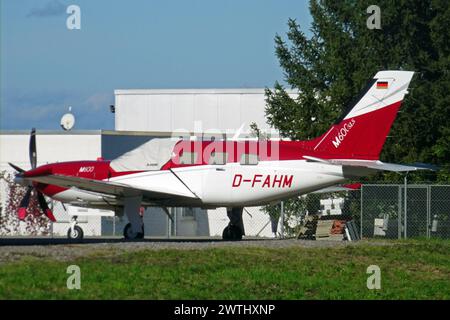 Germania, Baviera, Augusta: D-FAHM Piper PA.46-600TP Meridian M600 SLS (c/n 4698108) presso l'aeroporto di Augusta. Foto Stock