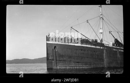 La nave baleniera "Sir James Clark Ross" nitrate negatives, black-and-white negative Foto Stock