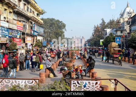 India, Vecchia Delhi, Chandni Chowk, Blick zum Roten Fort Foto Stock