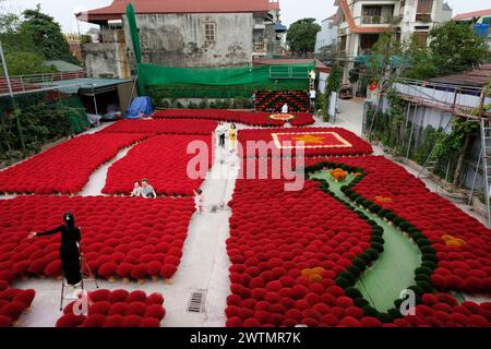 Fabbrica di incenso, Quang Phu Cau, Vietnam, Asia Foto Stock