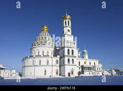 Il nuovo monastero di Gerusalemme. Inverno nella regione di Mosca. Il monastero della Chiesa ortodossa russa nella città di Istra Foto Stock