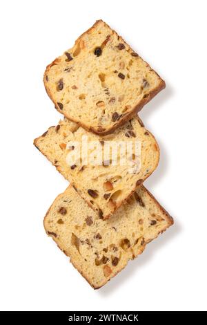 Prova il fascino di tre fette di panettone classiche, ognuna delle quali incarna il fascino senza tempo e il sapore irresistibile di questa amata prelibatezza italiana Foto Stock