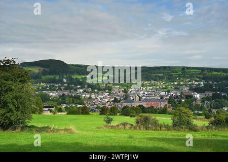 Panorama sull'abbazia di Stavelot nelle Ardenne belghe Foto Stock