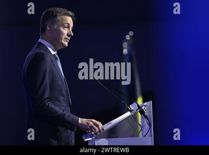 Bruxelles, Belgio. 19 marzo 2024. Il primo Ministro Alexander De Croo nella foto durante il secondo giorno del decimo Vertice europeo delle regioni e delle città dell'Unione europea, martedì 19 marzo 2024 a Mons. Il vertice, organizzato dal Comitato delle regioni e della regione vallona, accoglierà migliaia di sindaci, consiglieri comunali, ministri regionali e decisori europei e globali di alto livello per discutere soluzioni locali concrete e innovative alle sfide emergenti che i cittadini e i territori devono affrontare. BELGA PHOTO ERIC LALMAND credito: Belga News Agency/Alamy Live News Foto Stock