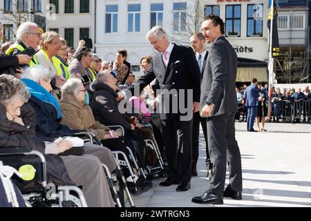 Oudenaarde, Belgio. 19 marzo 2024. Re Filippo - Filip del Belgio nella foto durante una visita reale a Oudenaarde, martedì 19 marzo 2024, parte di una visita nella provincia delle Fiandre Orientali. BELGA FOTO KURT DESPLENTER credito: Belga News Agency/Alamy Live News Foto Stock